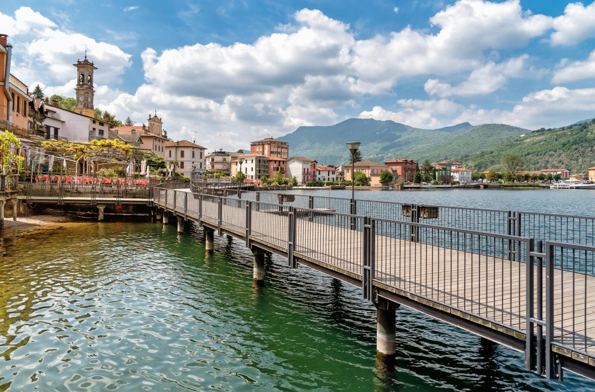 Residenza Lago Sereno Porto Ceresio Eksteriør bilde